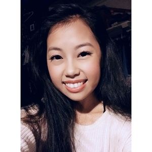 Meet your Posher, Naomie